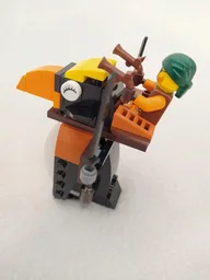 30421 War Penguin (+11946)