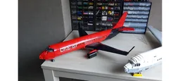 Embraer E-195 plane (Red)