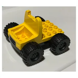 Duplo Truck with 4 x 4 Flatbed Plate and Jumbo Wheels with Black Base / Yellow
