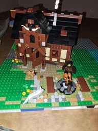 Medieval Hunter`s Burrow