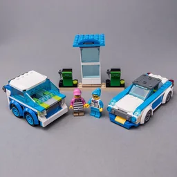 60314 Cars at the gas station