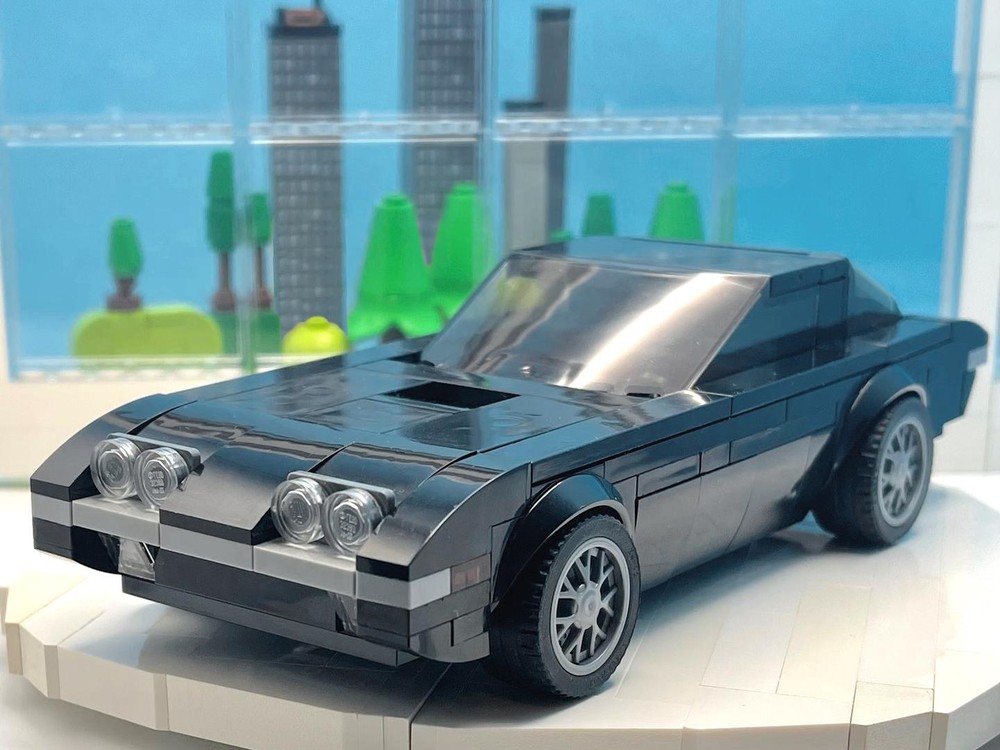 Lego 1968 Raging Bull Islero - Black - 8 Stud Speed Champions