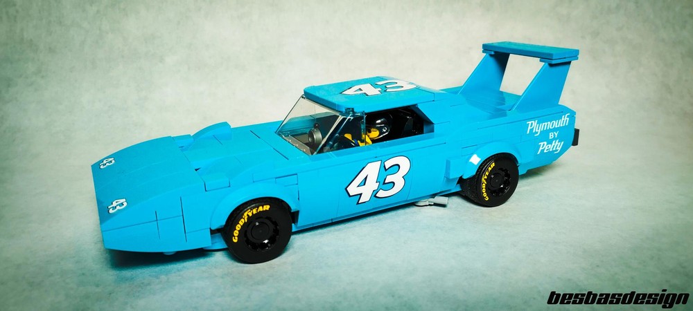 Lego Plymouth Superbird Richard Petty 43