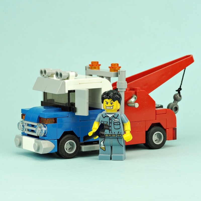 Lego Old Tow Truck