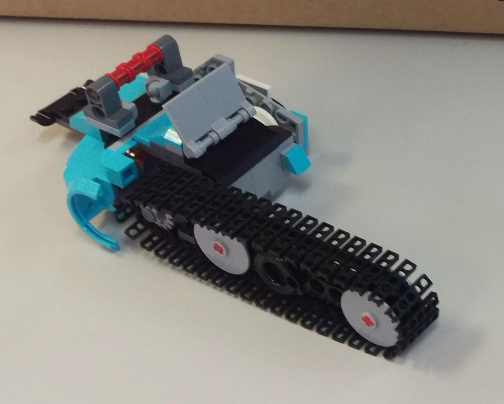 Lego Chainsaw