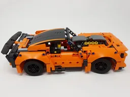 42093 Dodge Challenger