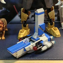 Stinger Mantis / Microfighter