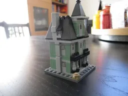 Micro Haunted House