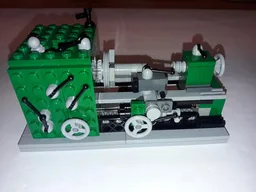 Minifige scaled Lathe