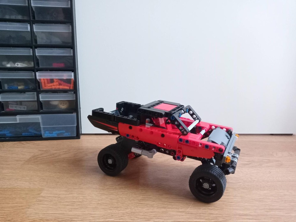Lego Pullback Trophy truck