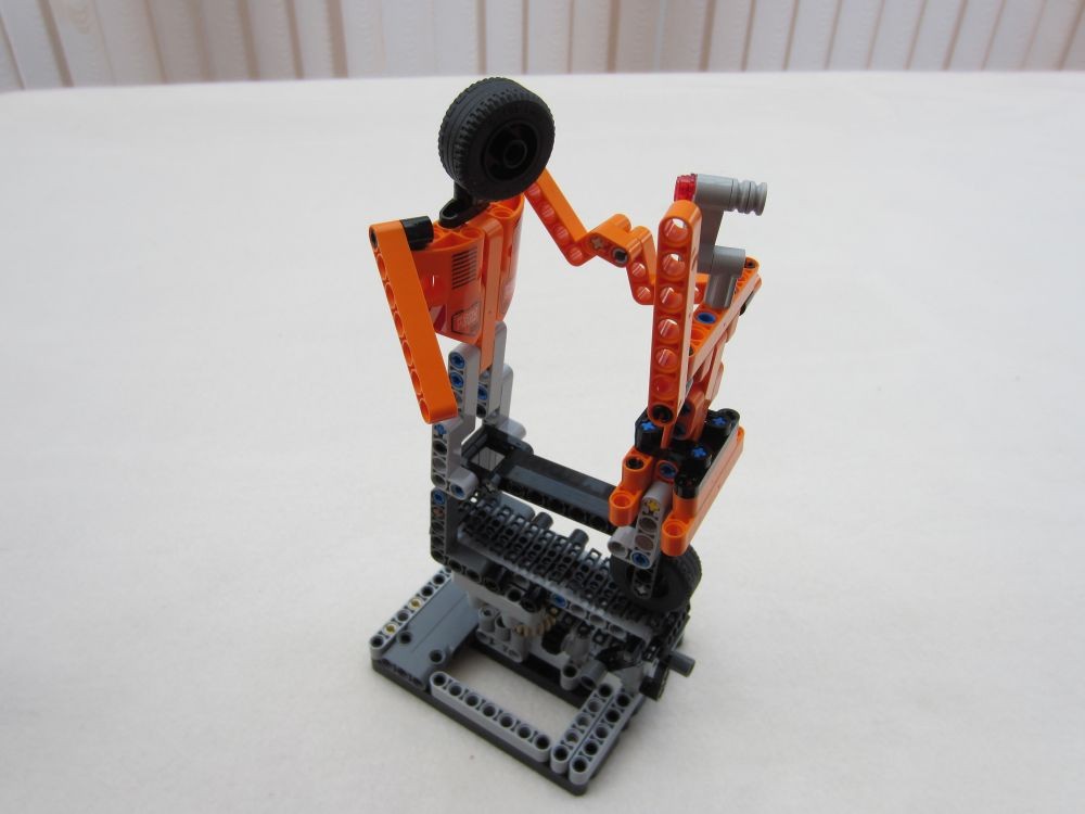 Lego 42060 Swingin Robots