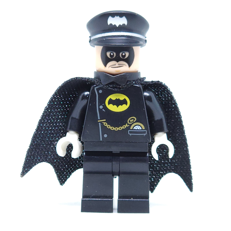 Lego Alfred Pennyworth, Chauffeur Batsuit
