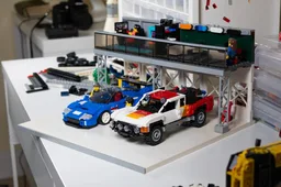 Speed Champions Display Garage