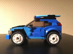 Volvo XC40 SUV Surfing Car