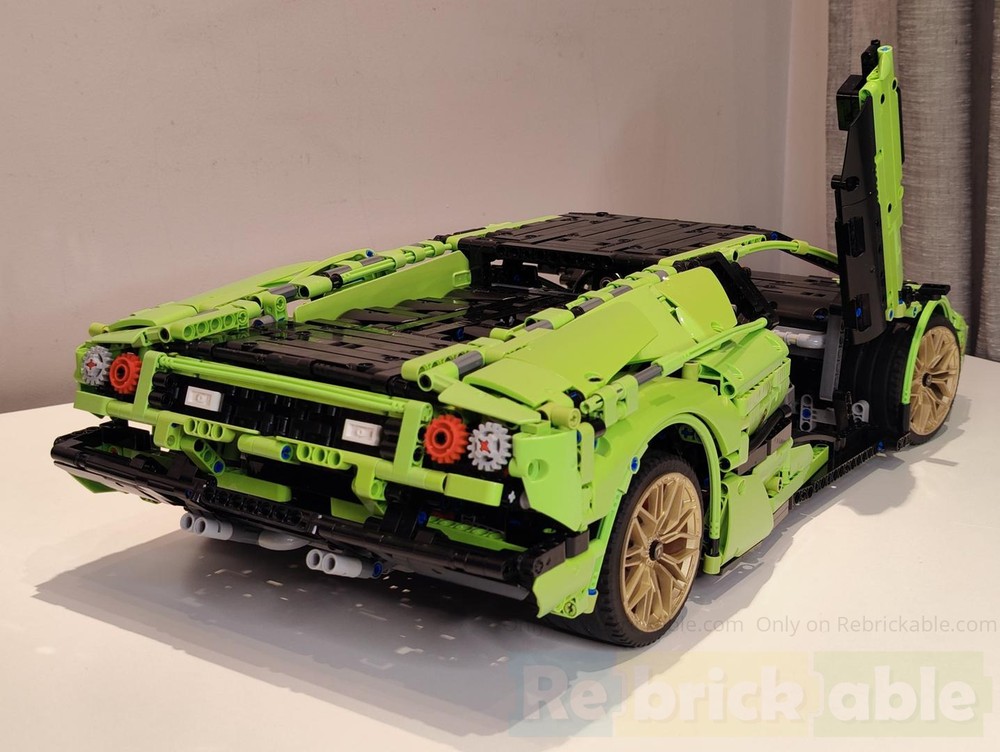 Lego Lamborghini Diablo (42115 model B)
