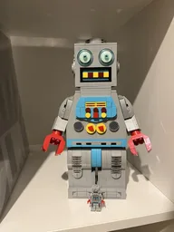 Up-Scaled Clockwork Robot