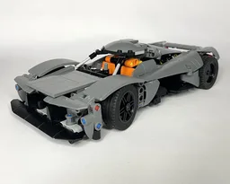 Aston Martin Valkyrie