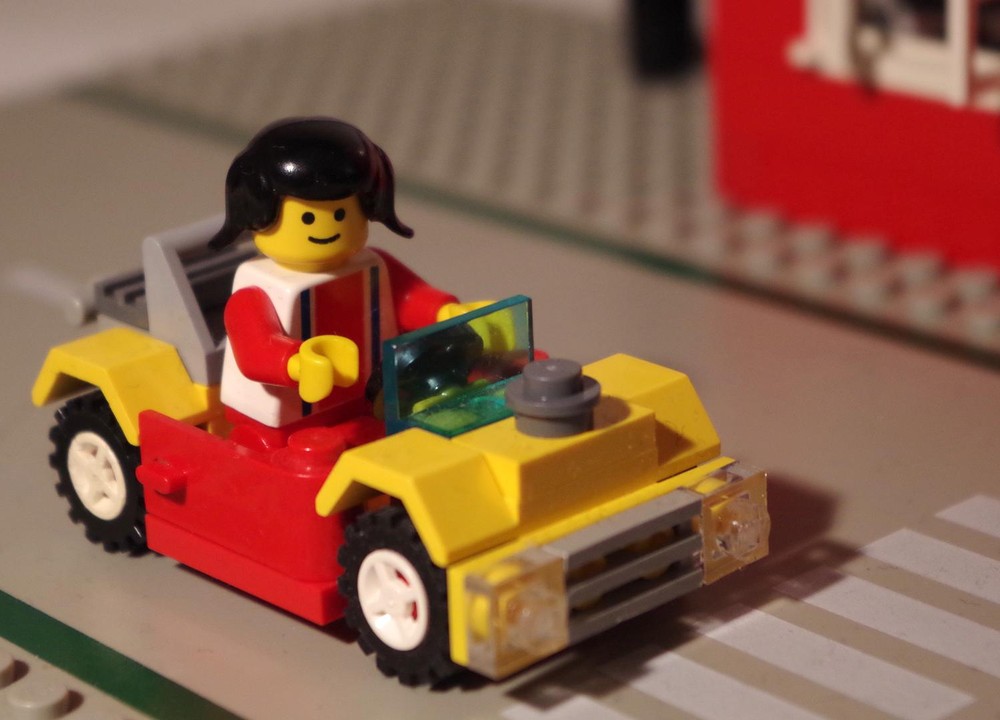Lego Leisure car