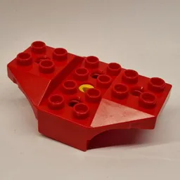 Duplo Toolo Wing 4 x 2 Center Brick, with Two Raised 2 x 2 Wings with Cut Corners / Red