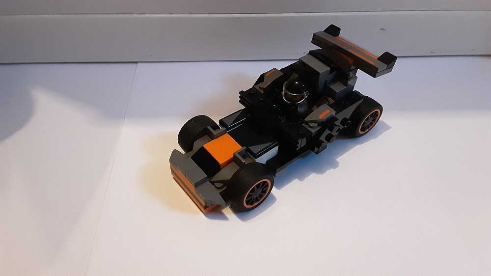 Lego F1 circuit