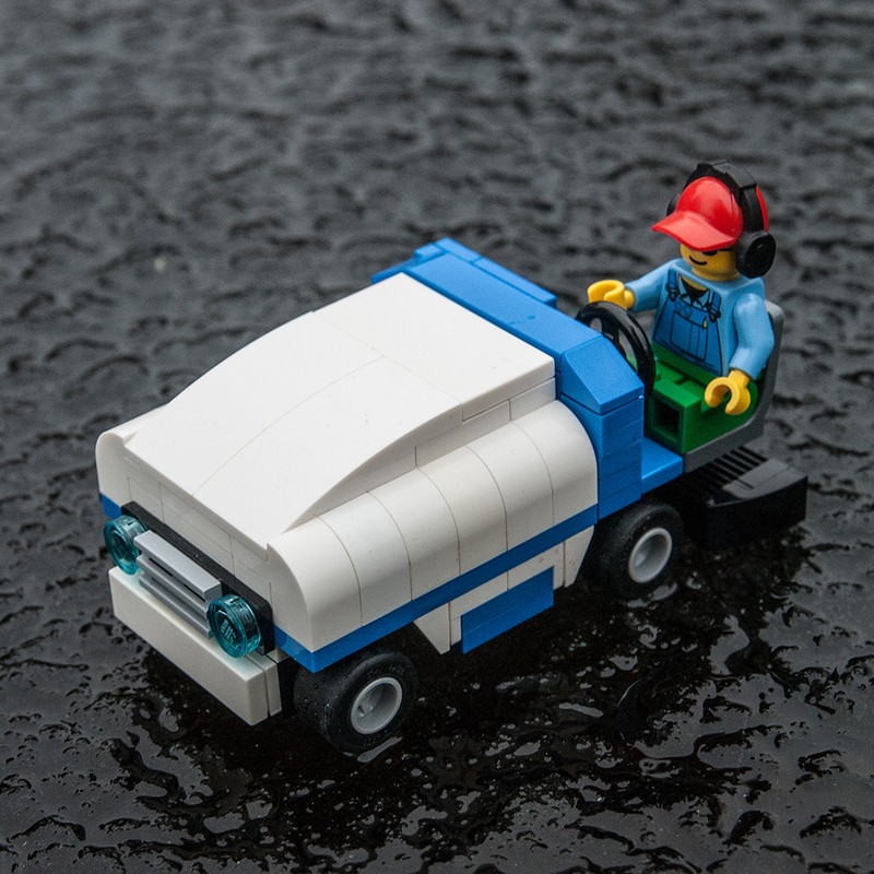 LEGO City Zamboni