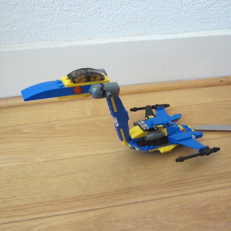 Lego 4882 Heron cruiser