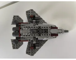 F15