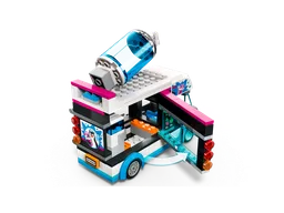 Penguin Slushy Van