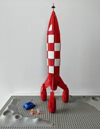 F01 - Retro Moon Rocket inspired