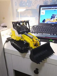 Liebherr LR624 Litronic Crawler Loader