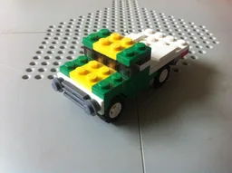 6910 Flatbed Truck
