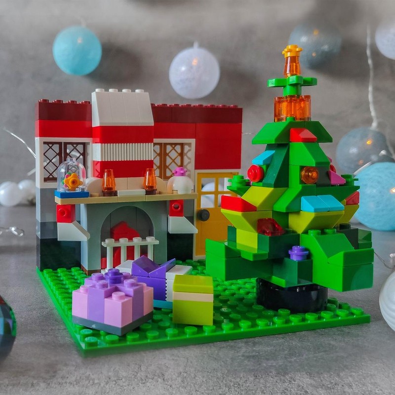 Lego 10698 CHRISTMAS TREE, PRESENTS and FIREPLACE