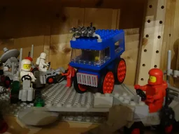 Expedition vehicle