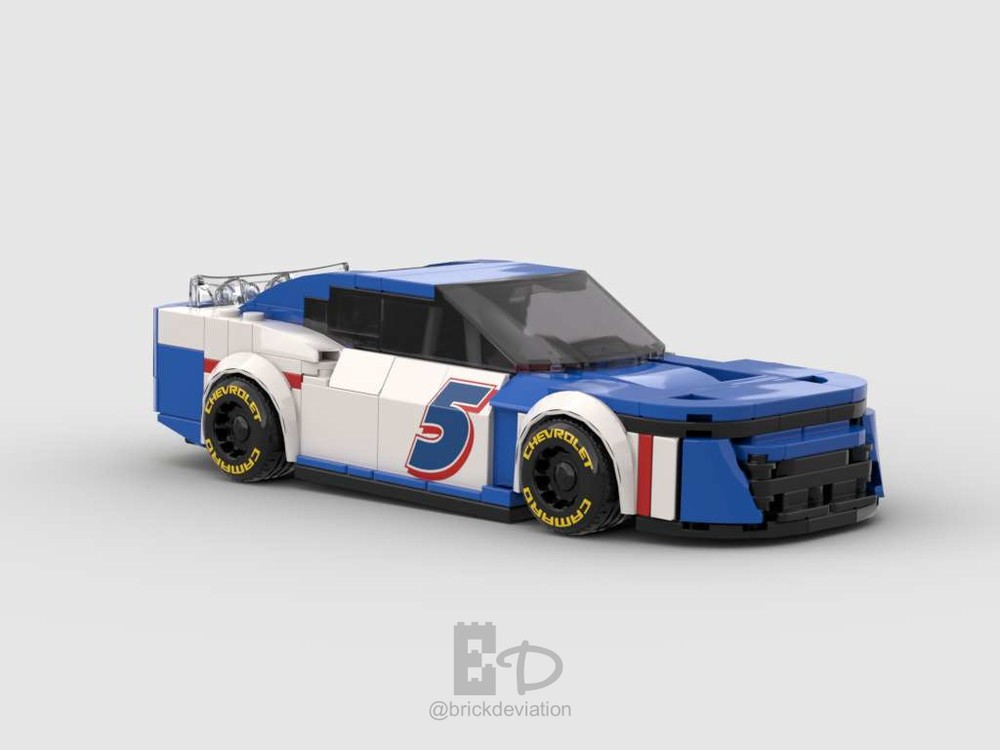 Lego NASCAR Next Gen Number 5 Hendrick Cars.com Chevrolet Camaro ZL1 - Kyle Larson