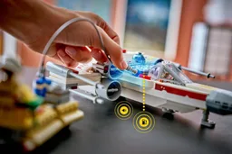 Luke's Red Five X-wing