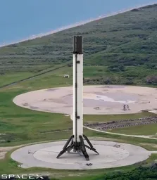 1:110 Scale SpaceX Falcon 9 First Stage