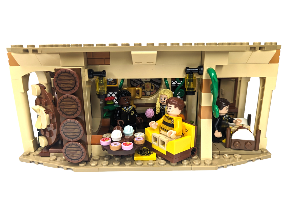 Lego HP Modular - Hufflepuf* Common Room