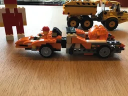 31017 Pivot Turning Loader