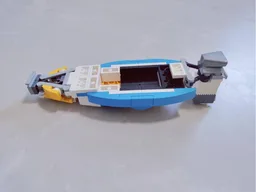 31072 - Motorboat
