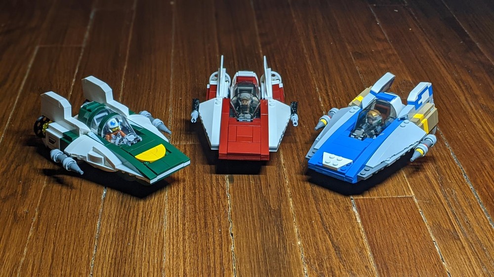 Lego A-Wing Starfighter - 1:42 - 3 Pack!