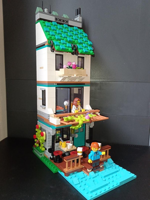 Lego 31139 - Reconstruction of 3 Floor Canal House - Alternative Build