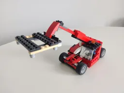 5867 Telehandler