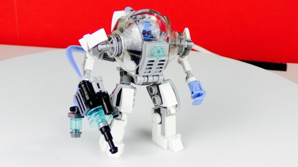 Lego Mr. Freeze Armor / Mech Suit