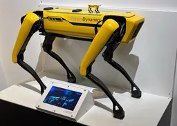 Boston Dynamics Spot Mini!