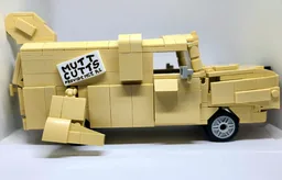 Dumb & Dumber Mutt Cutts Dog Van