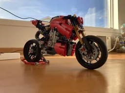 DUCATI Streetfighter