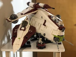 Republic Gunship based set 75021