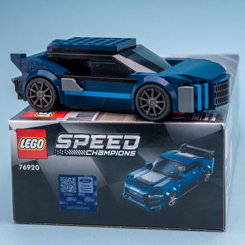 Lego 76920 Elektra Sedan