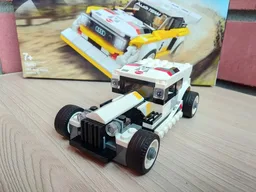 76897 Old Car