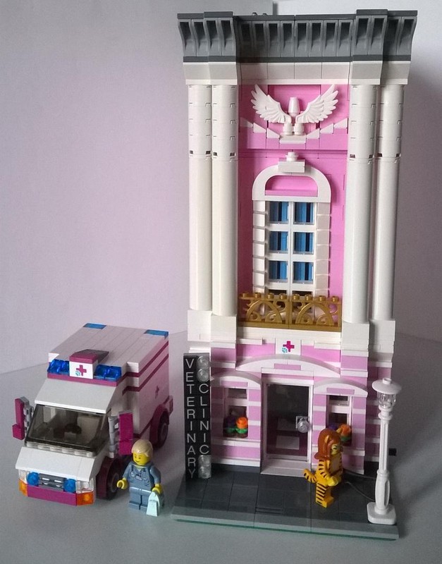 Lego Vet Clinic With Vet Ambulance